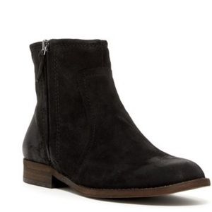 Franco Sarto Black Kelvin  Suede booties size 9.5
